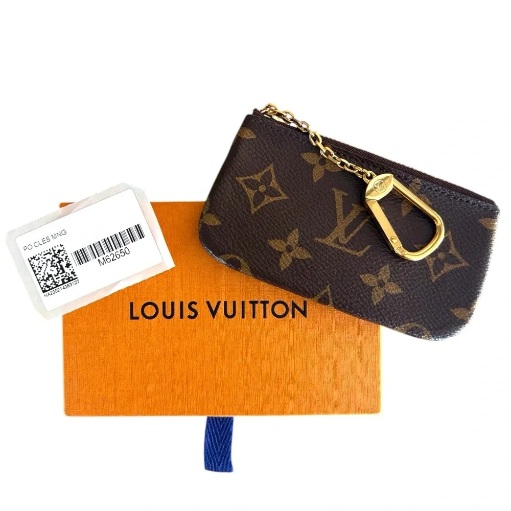 Louis Vuitton Monogram Key Pouch - Picture 1 of 5